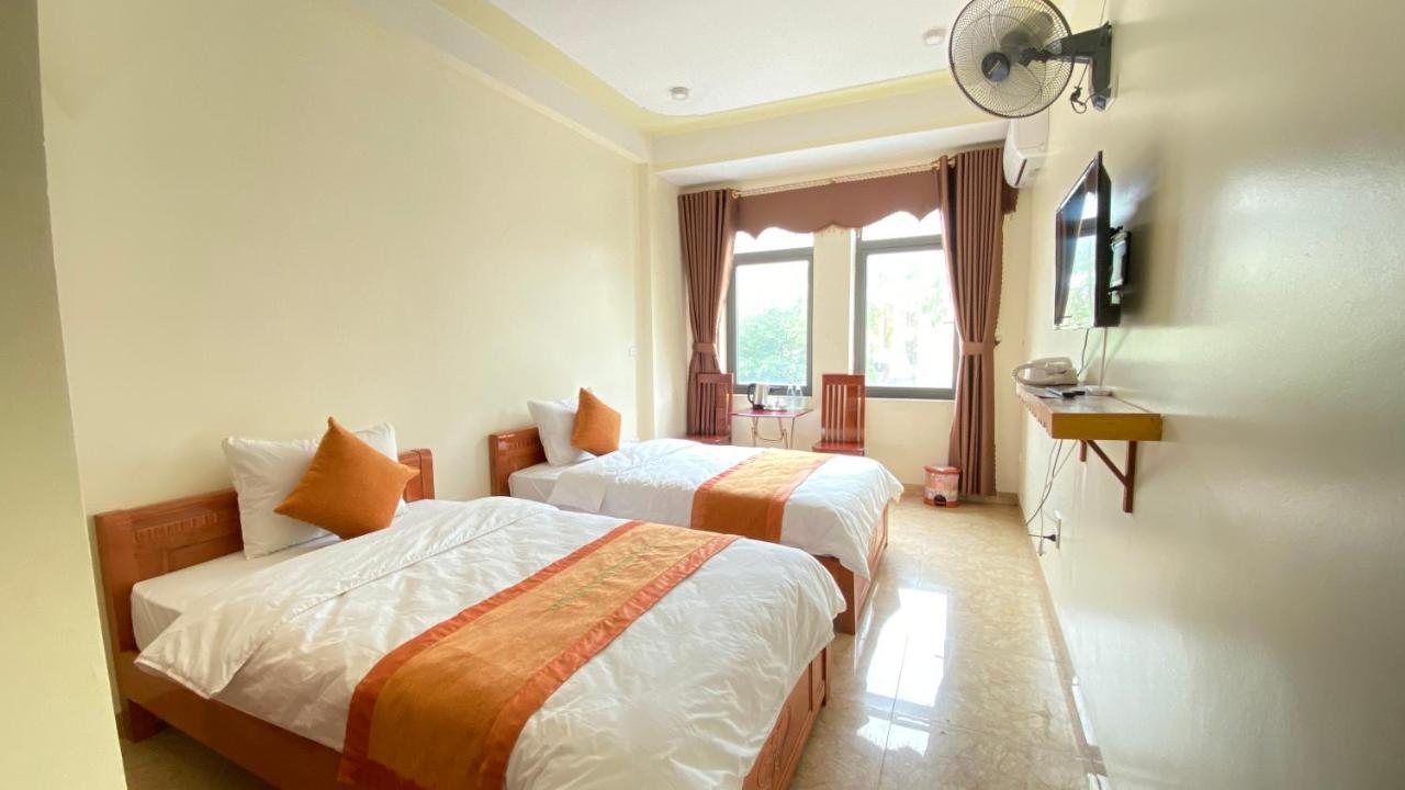 Sun Ha Giang Hotel-Tours-Motorbike Rental מראה חיצוני תמונה